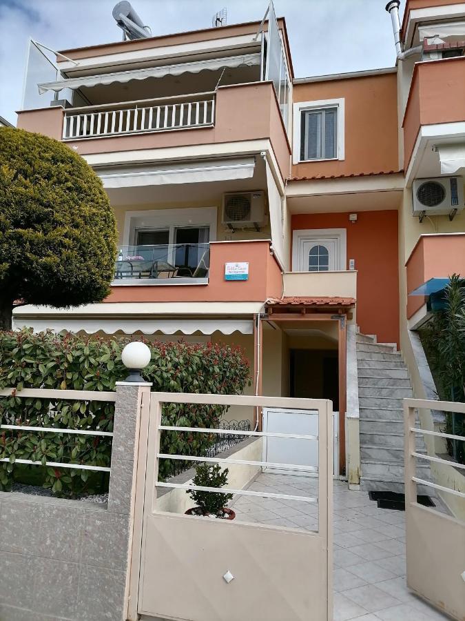 Bella Casa Apartment Nea Peramos  Exterior photo